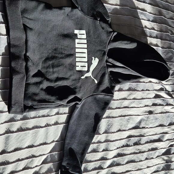 Puma kids sweatshirt - Picture 2 of 4